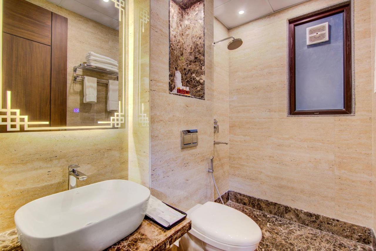 Hotel Le Tresor Nuova Delhi Esterno foto